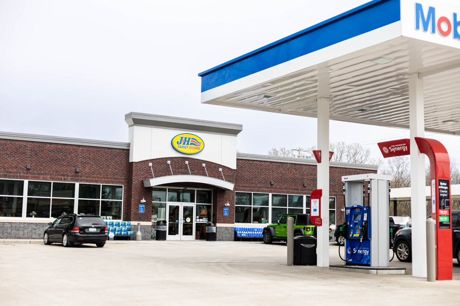 917 E Main St. Owosso Mi 48867 Owosso Mobil J & H